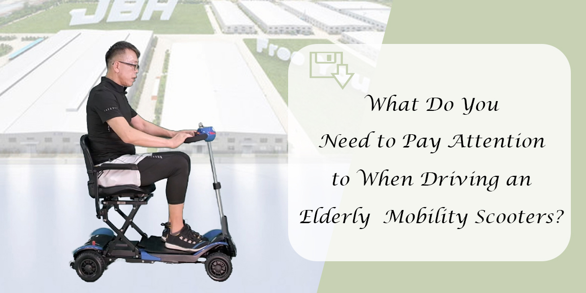 ¿A qué necesitas prestar atención al conducir un scooters de movilidad de edad avanzada?